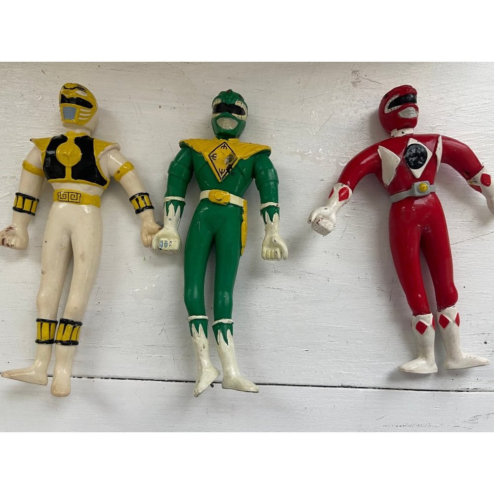 Vintage Bendable Mighty Morphin Power Rangers Figures. The white Power Ranger, t